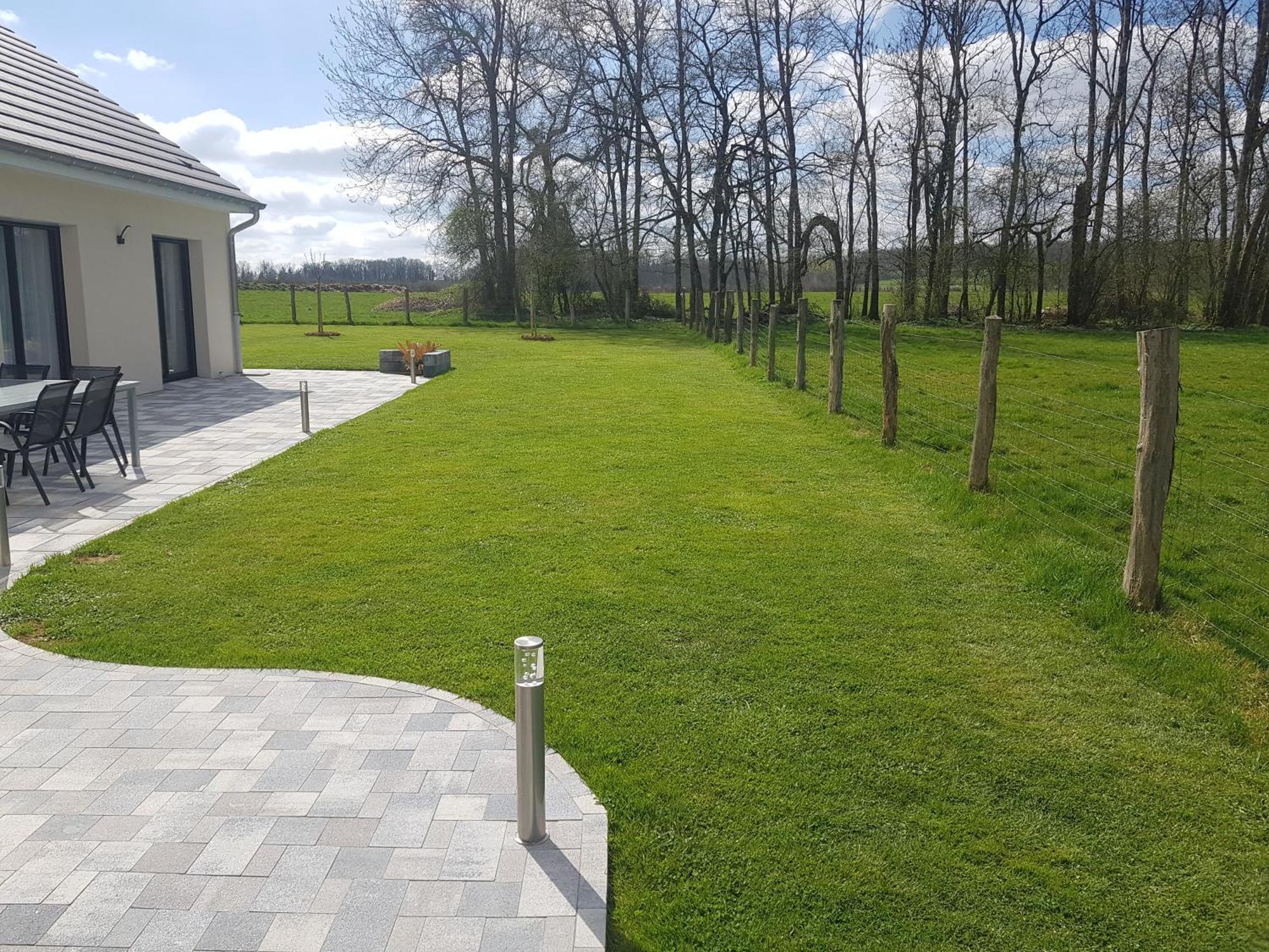 Studio Au Coeur De La Vannerie Fays-Billot Exterior foto